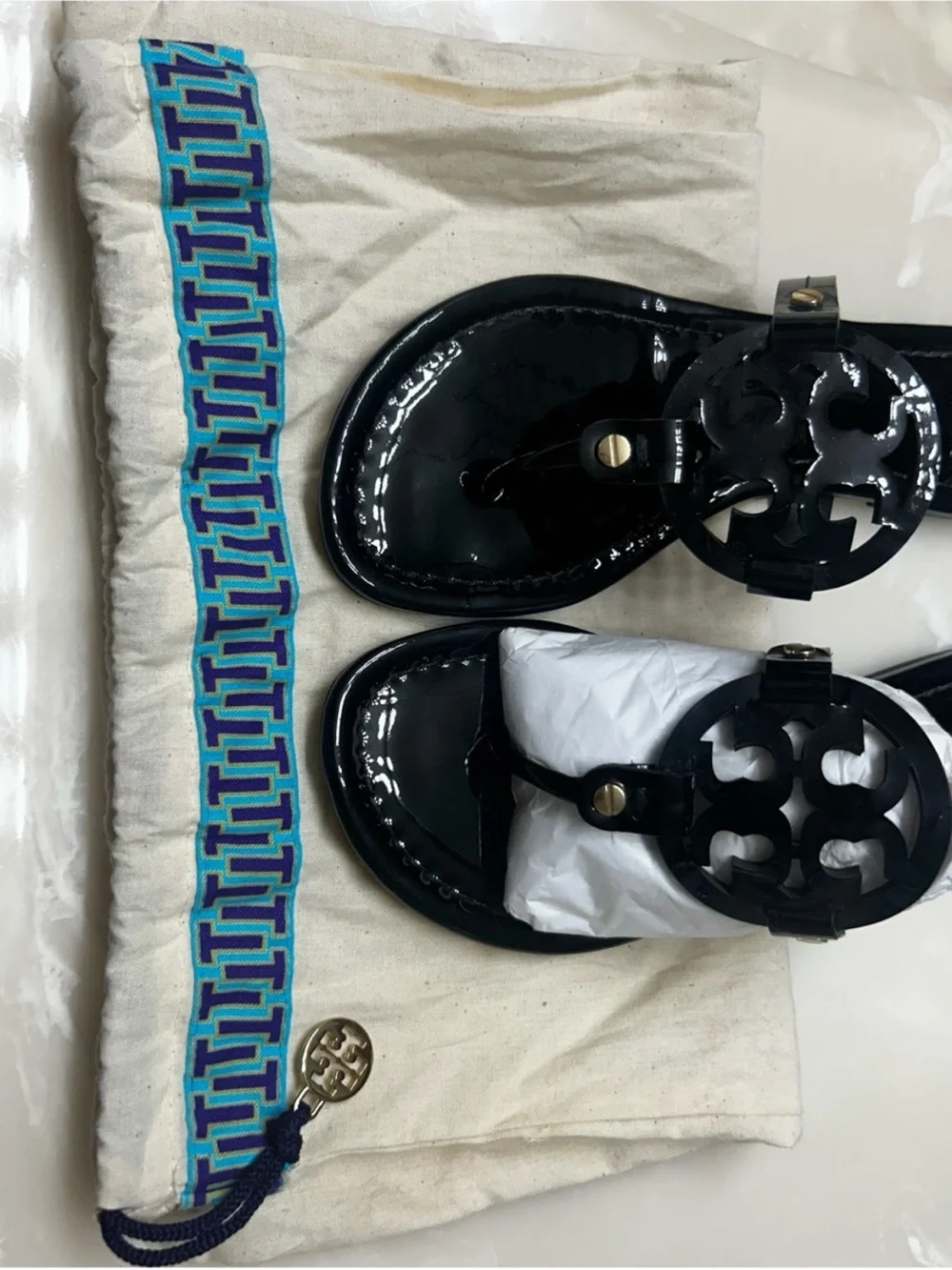 Tory Burch Black Patent Logo Thong Sandals - Women